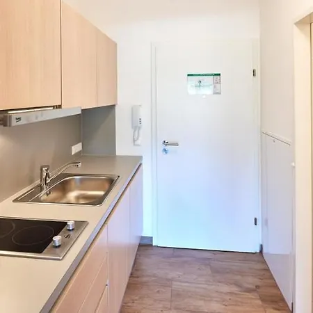 Hotel apartamentowy Lisa 2*